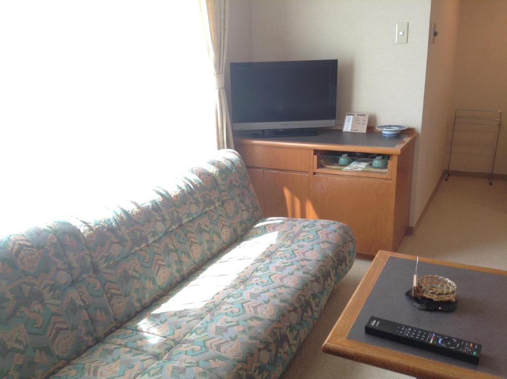 Bergtour Marukita Hotel Hakuba Exterior photo