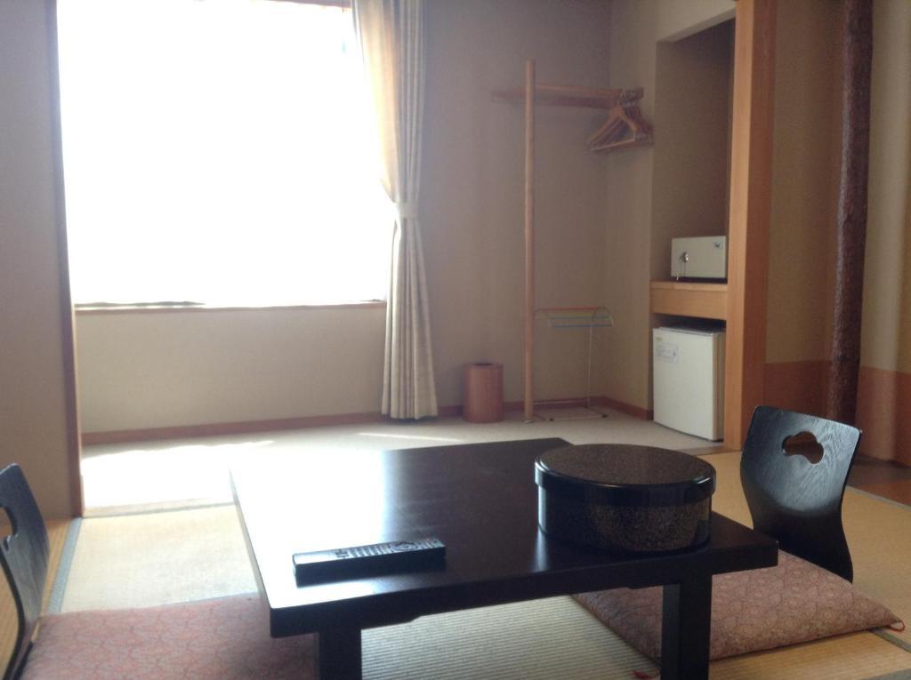 Bergtour Marukita Hotel Hakuba Exterior photo