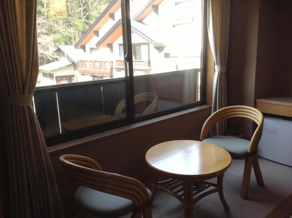 Bergtour Marukita Hotel Hakuba Exterior photo