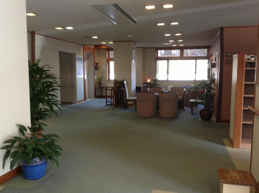 Bergtour Marukita Hotel Hakuba Exterior photo